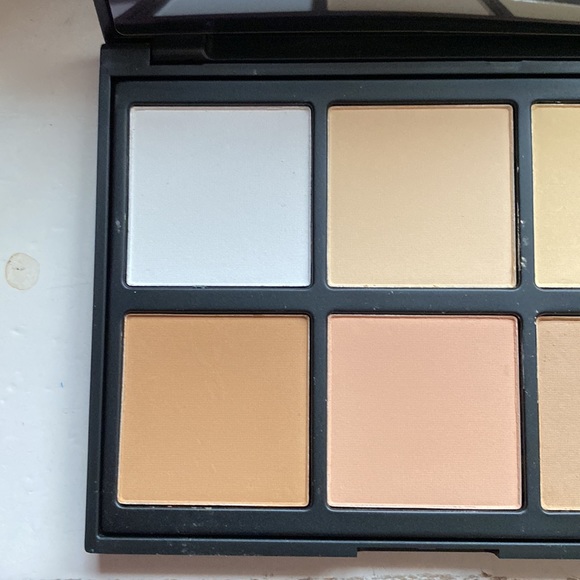 Morphe contour palette 6 shades new & unused - Picture 3 of 6